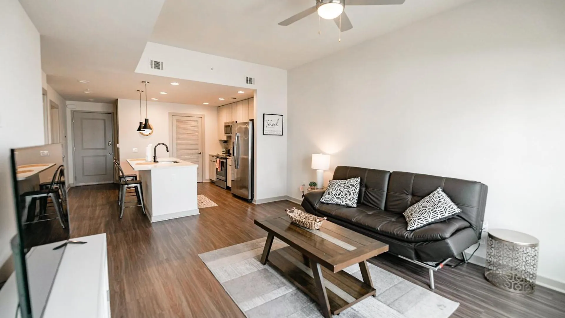Uptown Furnished Apartments Near Boa Stadium Apts Charlotte